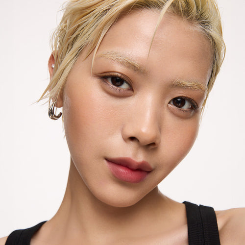 WONDER BLADING All-Day Lip Stain